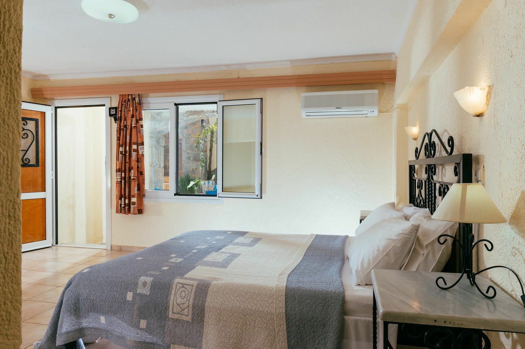 Ammoudara Beach Hotel Apartments Amoudara  Eksteriør bilde